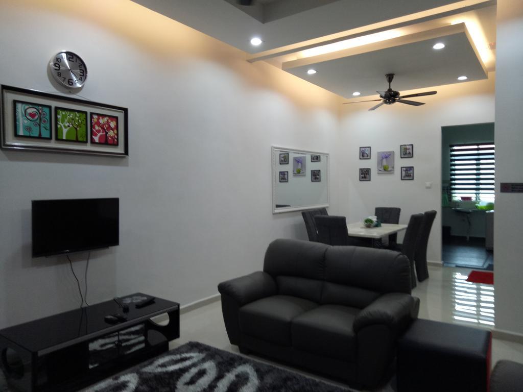Amanda Homestay Dungun 1 Esterno foto