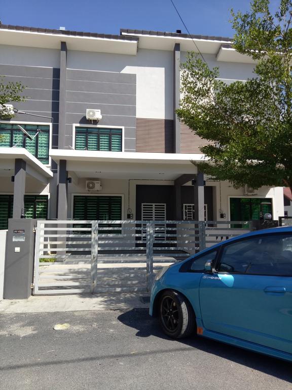 Amanda Homestay Dungun 1 Esterno foto